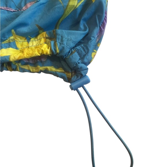 Fabletics Oversized Flyweight Windbreaker Blue Floral Print - Picture 2 of 11